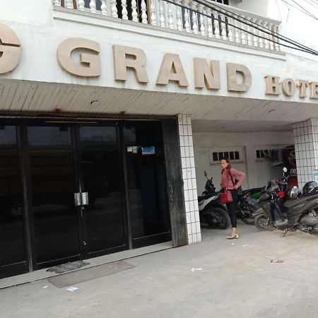 Grand Hotel Pemangkat Zewnętrze zdjęcie